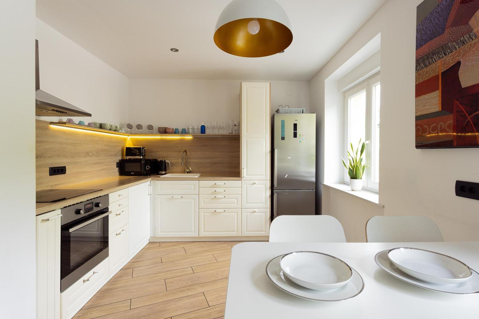 Large Two Bedroom Family App - Free Parking Lublana Zewnętrze zdjęcie